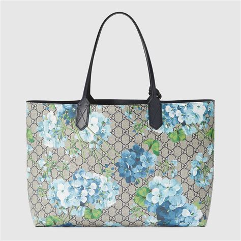 gucci reversible tote small|Gucci Reversible Tote Blooms GG Small Blue/Beige/White/Green .